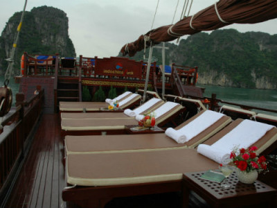 Dragon Pearl Junk Sundeck